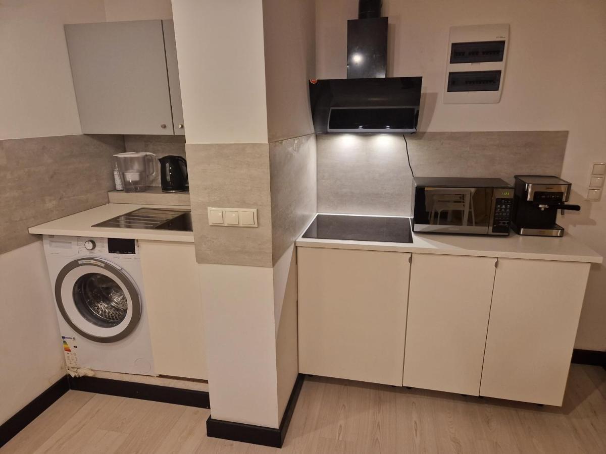 Apartamento Ks Trzech Krzyzy Varsovia Exterior foto