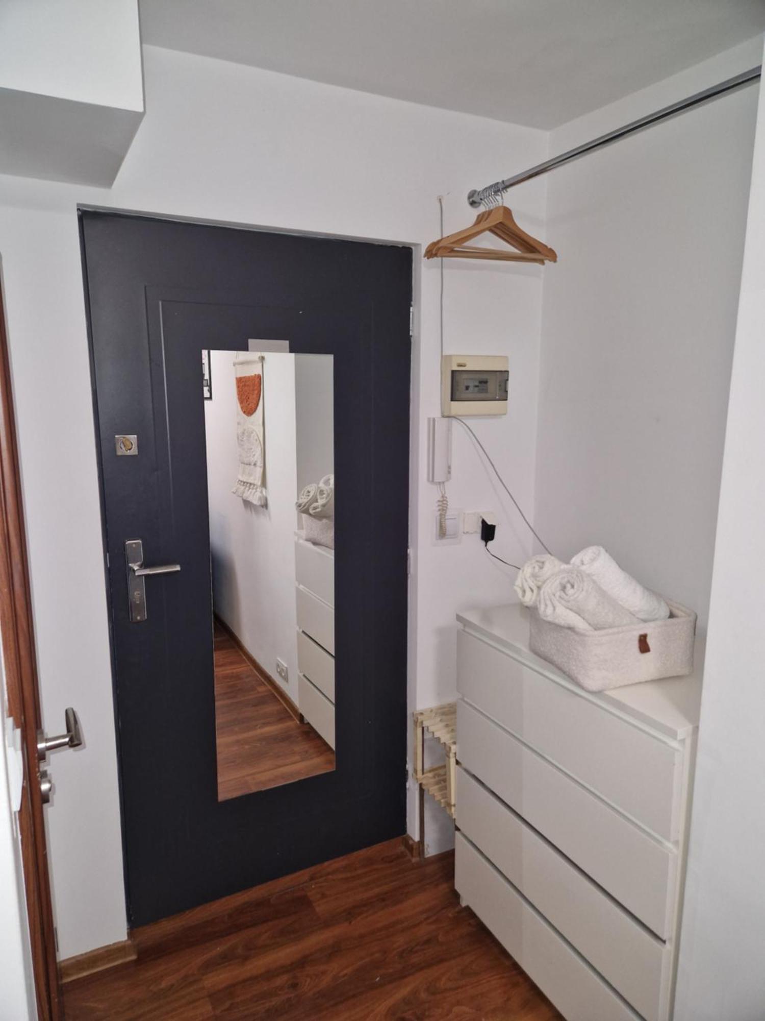 Apartamento Ks Trzech Krzyzy Varsovia Habitación foto